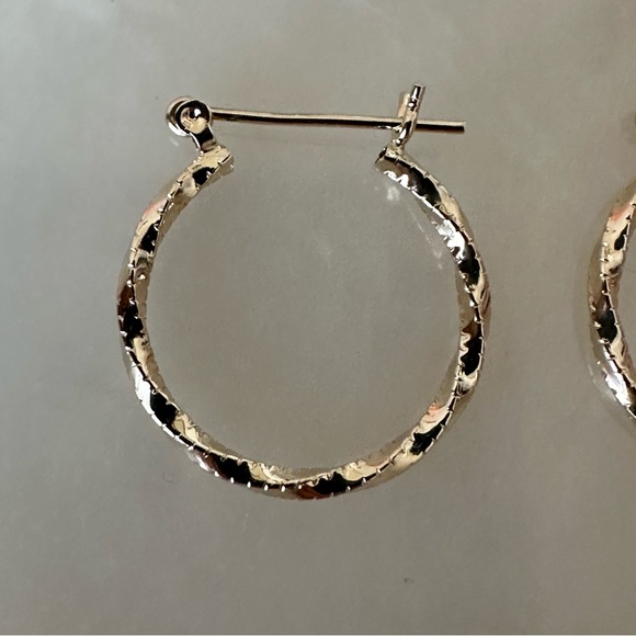 14k Solid Gold Twist Hoop Earrings - Picture 8 of 15